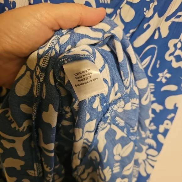 NWT Junior Size XL SO Smocked Hi-Low Midi Skirt Floral Blue White Print - Picture 5 of 6